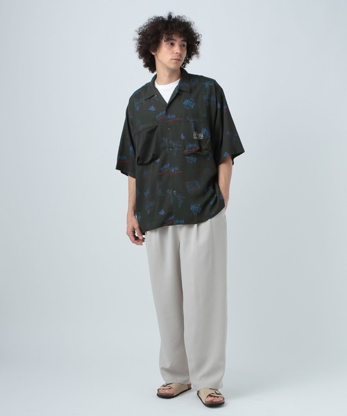 Manhattan Portage(マンハッタンポーテージ)の「【Manhattan Portage(マンハッタンポーテージ)】アロハシャツ(シャツ/ブラウス・メンズ・ベージュ/ブラック・MEDIUM/LARGE)」の3枚目の写真