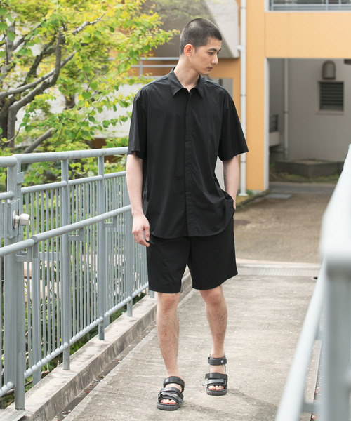 URBAN RESEARCH(アーバンリサーチ)の「『撥水』『UR TECH MoLight』SHORTS(その他パンツ・メンズ・グリーン系その他/グレー/ブラック・MEDIUM/LARGE)」の8枚目の写真