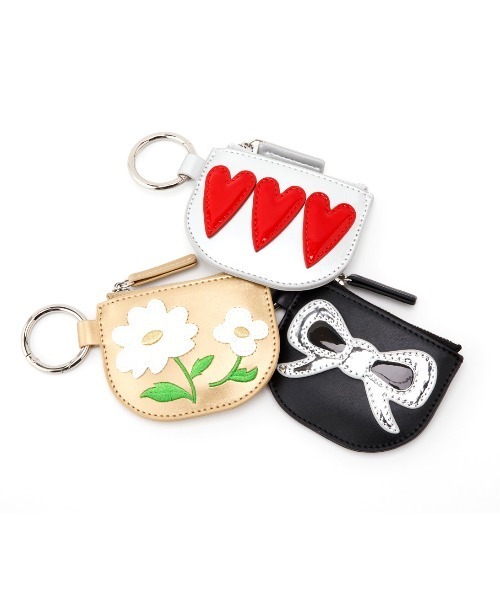 Casselini(キャセリーニ)の「Casselini(キャセリーニ)モチーフコインケース(コインケース・レディース・ブラック/ゴールド/シルバー・FREE)」の8枚目の写真