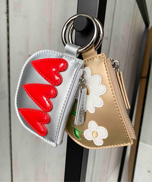 Casselini(キャセリーニ)の「Casselini(キャセリーニ)モチーフコインケース(コインケース・レディース・ブラック/ゴールド/シルバー・FREE)」の20枚目の写真