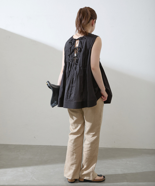 IENA(イエナ)の「TORRAZZO DONNA/トラッゾドンナ Pintuck tunics blouse 6233-571(シャツ/ブラウス・レディース・ブラック/ピンク/キャメル・FREE)」の9枚目の写真