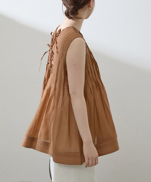 IENA(イエナ)の「TORRAZZO DONNA/トラッゾドンナ Pintuck tunics blouse 6233-571(シャツ/ブラウス・レディース・ブラック/ピンク/キャメル・FREE)」の10枚目の写真