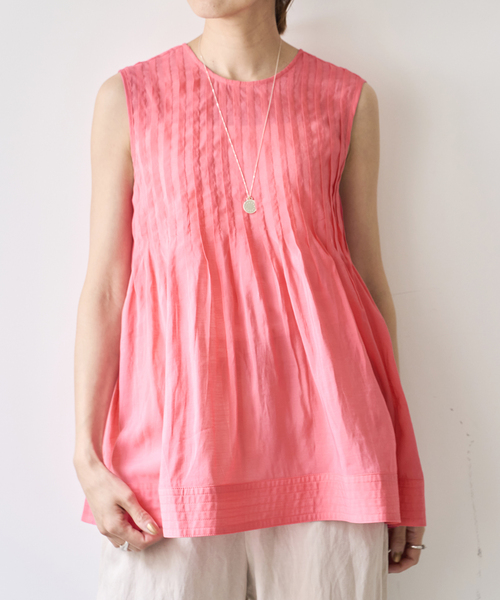 IENA(イエナ)の「TORRAZZO DONNA/トラッゾドンナ Pintuck tunics blouse 6233-571(シャツ/ブラウス・レディース・ブラック/ピンク/キャメル・FREE)」の16枚目の写真