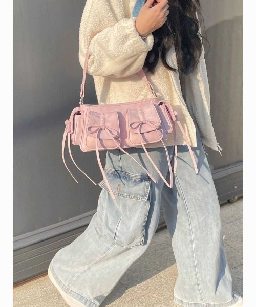 FREE STYLISTS（フリー スタイリスト）の「Y2K リボンアウトポケット