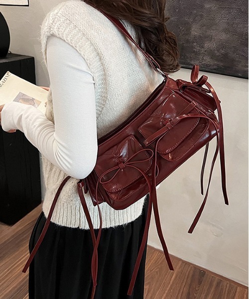 関税送料込◆Acne Studios◆リボン レザーショルダーバッグ Y2K Y2K リボンアウトポケットフェイクレザーバッグ（ショルダー
