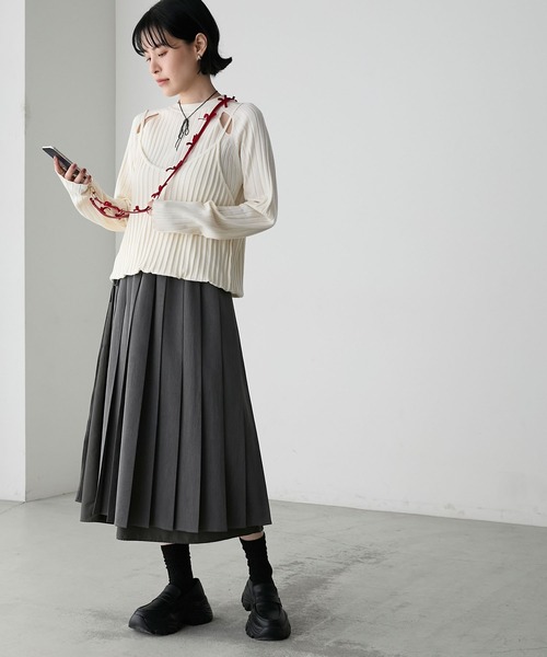forksy.(フォルクシー)の「【forksy.】ベロアミニリボンストラップ/スマホストラップ(スマホグッズ・レディース・レッド/ホワイト/ブルー/ブラック・FREE)」の11枚目の写真