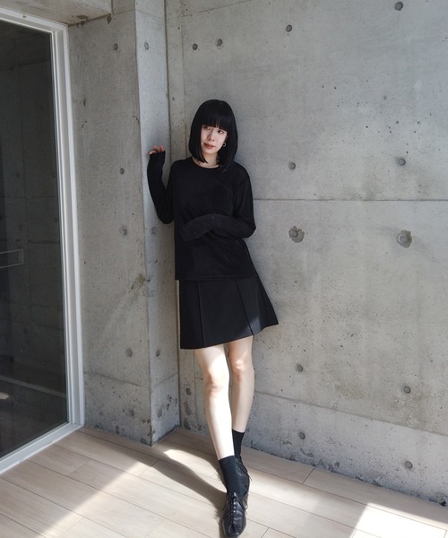 y/m by RIKA（イムバイリカ）の「シアーベロアトップス（Tシャツ/カットソー・レディース・イエロー/ブラック/グレー・FREE）」の6枚目の写真