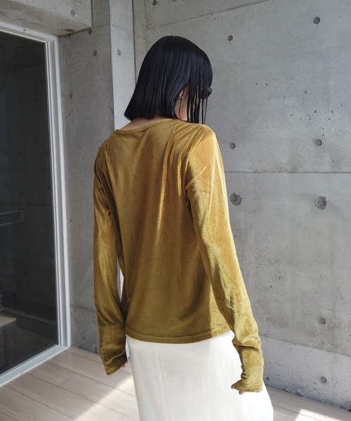 y/m by RIKA（イムバイリカ）の「シアーベロアトップス（Tシャツ/カットソー・レディース・イエロー/ブラック/グレー・FREE）」の21枚目の写真