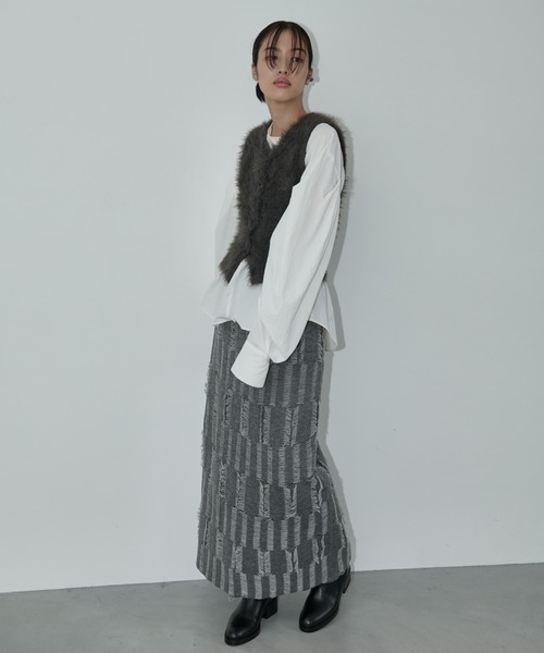 AIC.（エーアイシー）の「バルキーフリンジニットロングスカート（スカート・レディース・チャコールグレー/ブラック・FREE）」の20枚目の写真