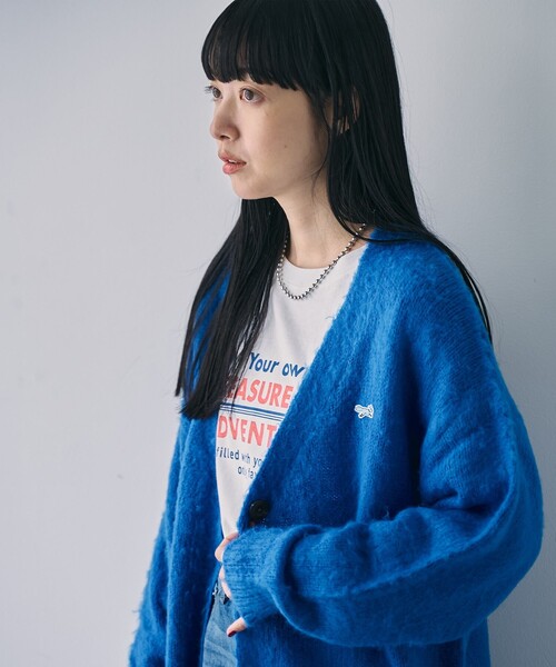 PENNEYS（ぺニーズ）の「PENNEYS（ぺニーズ）別注シャギーVネックカーディガン（カーディガン/ボレロ・レディース・ダークブラウン/オフホワイト/コバルトブルー/ワインレッド・M/L）」の6枚目の写真