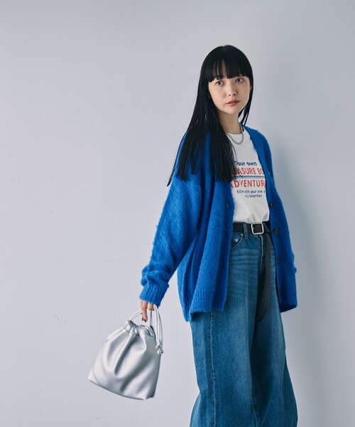 PENNEYS（ぺニーズ）の「PENNEYS（ぺニーズ）別注シャギーVネックカーディガン（カーディガン/ボレロ・レディース・ダークブラウン/オフホワイト/コバルトブルー/ワインレッド・M/L）」の10枚目の写真