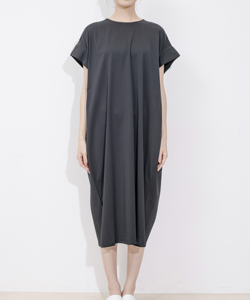 Jayro(ジャイロ)の「DRY COTTON バックテープワンピース(ワンピース・レディース・キャメル/ブルー系その他5/グレー系その他/ブラック・FREE)」の5枚目の写真