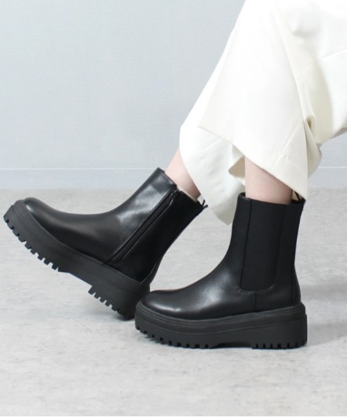 Parade(パレード)の「【厚底】タンクソールサイドゴアブーツ 92905【Parade】(ブーツ・レディース・ダークブラウン/ブラック・S/L/M/LL)」の2枚目の写真