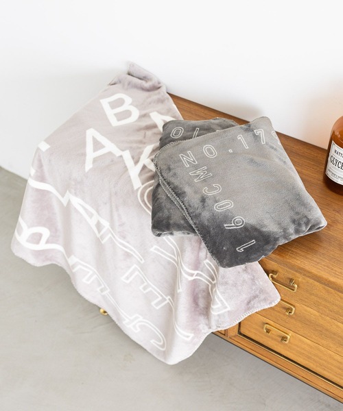 LAKOLE(ラコレ)の「ブランケット(L) / 145708(ブランケット・レディース・サンドグレー/チャコール・FREE)」の3枚目の写真