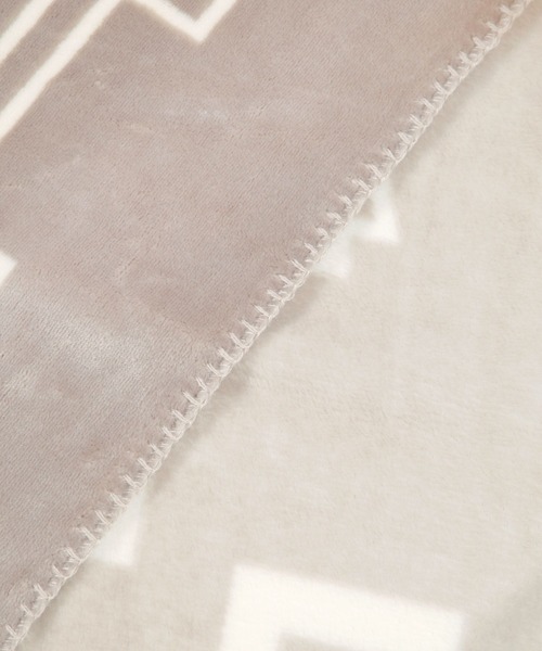 LAKOLE(ラコレ)の「ブランケット(L) / 145708(ブランケット・レディース・サンドグレー/チャコール・FREE)」の14枚目の写真