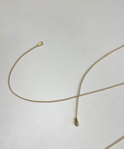 Omekashi（オメカシ）の「フェイクレザー/ベロアニュアンスチョーカー（ネックレス・レディース・ベージュ/ブラック・ONE SIZE）」の13枚目の写真