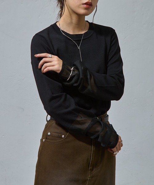 COLONY 2139(コロニートゥーワンスリーナイン)の「袖先シアークルーニット(ニット/セーター・レディース・ブラック/グレイッシュベージュ/オリーブ/オフホワイト/ネイビー・FREE)」の14枚目の写真