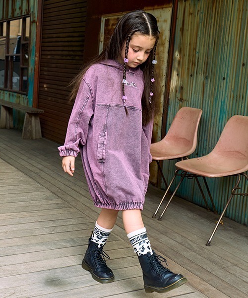 X-girl Stages（エックスガールステージス）の「ピグメントパーカ