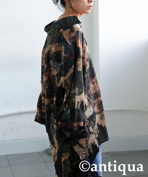 antiqua(アンティカ)の「ヴィンテージ柄シャツ(シャツ/ブラウス・レディース・マルチ・ONESIZE)」の6枚目の写真