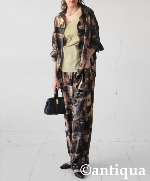 antiqua(アンティカ)の「ヴィンテージ柄シャツ(シャツ/ブラウス・レディース・マルチ・ONESIZE)」の9枚目の写真