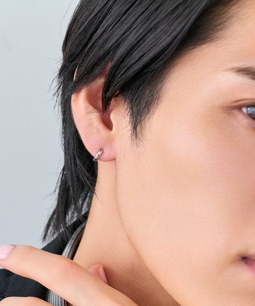 Phoebe（フィービィー）の「<限定ペア商品>【金属アレルギー対応】ワンタッチメタルフープミニペアピアス/BOX付き（ピアス（両耳用）・レディース・シルバー/イエローゴールド/ピンクゴールド/シルバー×ゴールド・FREE）」の16枚目の写真