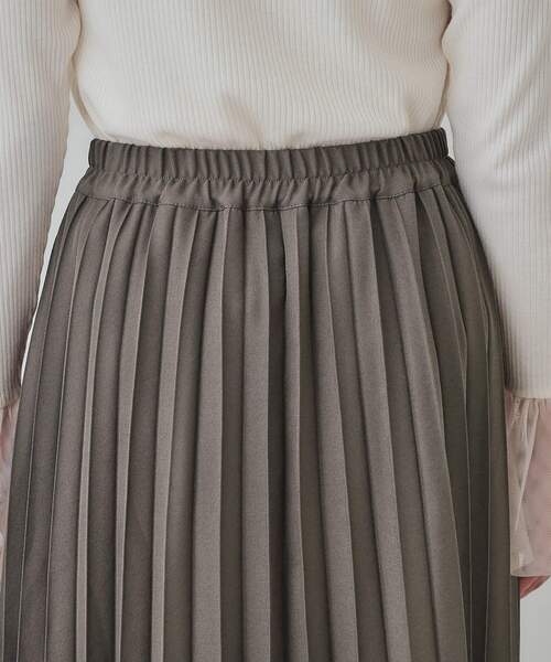 DRESKIP（ドレスキップ）の「【S-LL】軽やかな動きと優雅さを演出 プリーツスカート（スカート・レディース・ベージュ/ブラック/ブラウン系その他・01/02/03/04）」の5枚目の写真