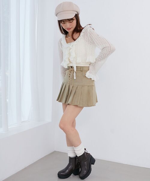 MAJESTIC LEGON(マジェスティックレゴン)の「フロントレースアッププリーツスカパン(スカート・レディース・カーキオリーブ/アイボリー/ベージュ・MEDIUM)」の22枚目の写真
