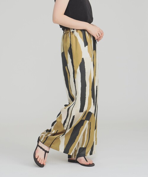 Demi-Luxe BEAMS（デミルクス ビームス）の「シックプリント パンツ（その他パンツ・レディース・ベージュ・38/36）」の8枚目の写真