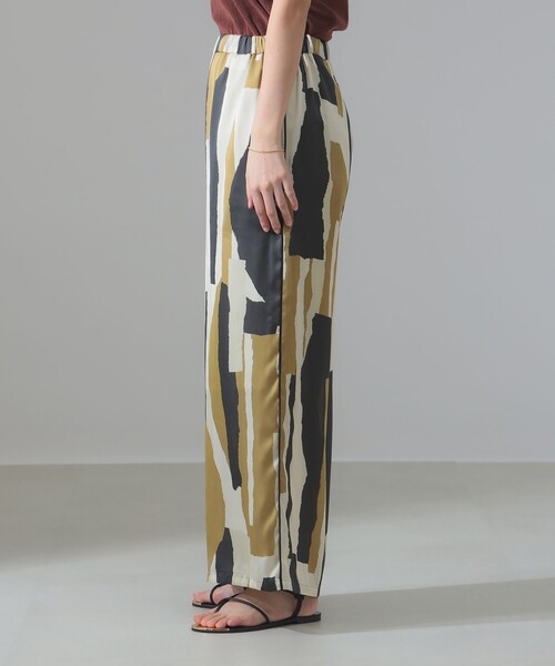 Demi-Luxe BEAMS（デミルクス ビームス）の「シックプリント パンツ（その他パンツ・レディース・ベージュ・38/36）」の14枚目の写真