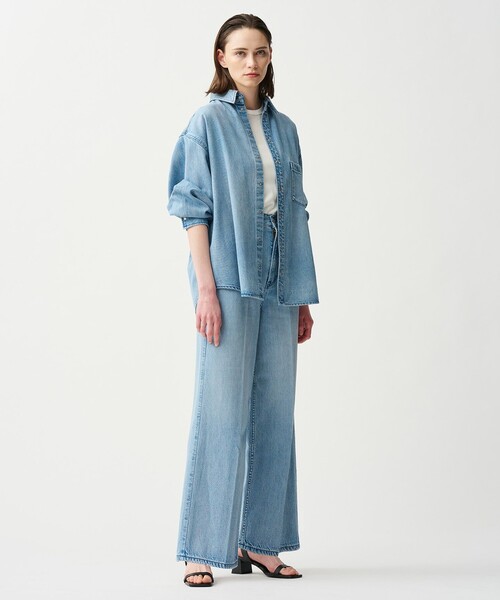 uncrave(アンクレイヴ)の「【upper hights × uncrave】THE SENSE uncrave デニムシャツ(シャツ/ブラウス・レディース・サックスブルー系・1/2)」の3枚目の写真