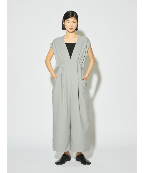 MIDIUMISOLID for Ladies Vネックオールインワン（その他パンツ