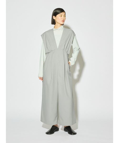 MIDIUMISOLID(ミディウミソリッド)の「MIDIUMISOLID for Ladies Vネックオールインワン(その他パンツ・レディース・ブラック/ライトグレー・FREE)」の12枚目の写真