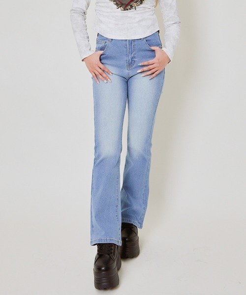 GORGE(ゴージ)の「《美脚シルエット》レディース フレアデニムパンツ ブーツカット ジーンズ 春秋冬(デニムパンツ・レディース・ブルー/ライトブルー・S/M/L)」の2枚目の写真