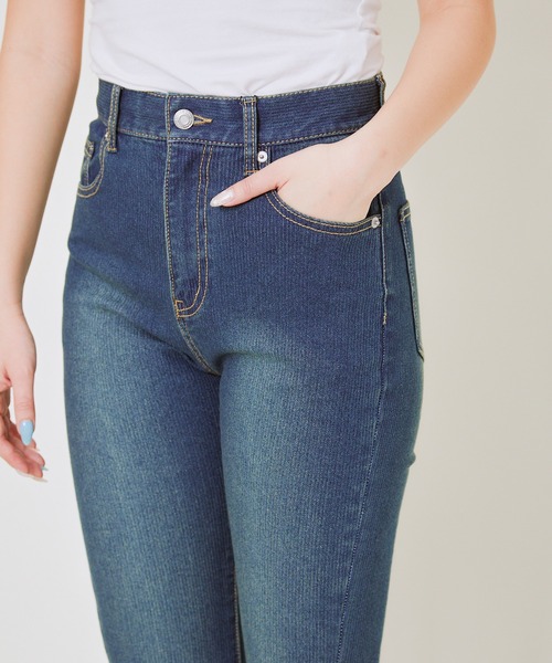GORGE(ゴージ)の「《美脚シルエット》レディース フレアデニムパンツ ブーツカット ジーンズ 春秋冬(デニムパンツ・レディース・ブルー/ライトブルー・S/M/L)」の20枚目の写真