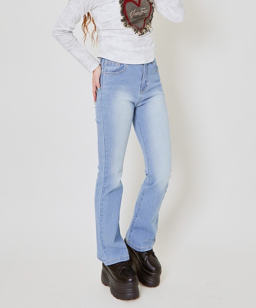 GORGE(ゴージ)の「《美脚シルエット》レディース フレアデニムパンツ ブーツカット ジーンズ 春秋冬(デニムパンツ・レディース・ブルー/ライトブルー・S/M/L)」の11枚目の写真