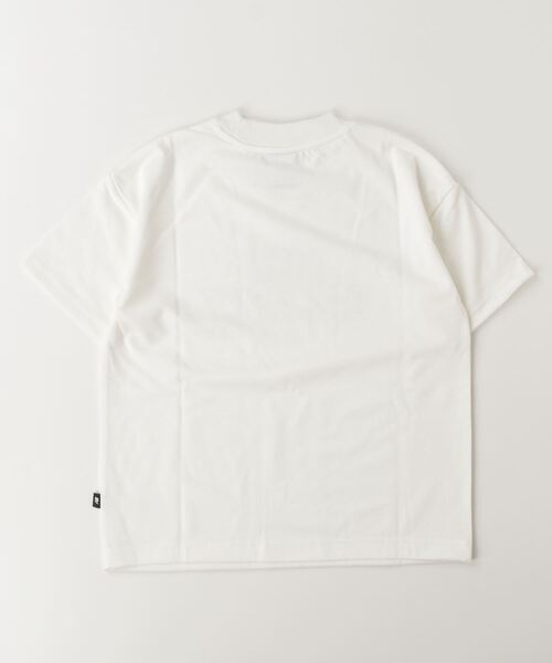 NEW BALANCE（ニューバランス）の「ショートスリーブTシャツ（Tシャツ/カットソー・キッズ・オフホワイト/ブラック/サンドグレー・160/150/140）」の4枚目の写真