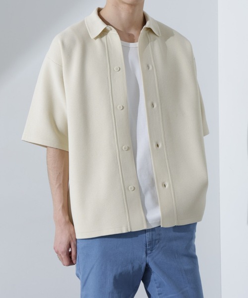 NANO universe(ナノユニバース)の「エアーニットレギュラーカラーシャツ 半袖(シャツ/ブラウス・メンズ・ブラック/ブルー/アイボリー・S/M/L)」の3枚目の写真