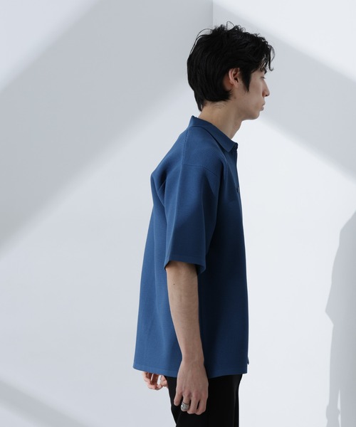NANO universe(ナノユニバース)の「エアーニットレギュラーカラーシャツ 半袖(シャツ/ブラウス・メンズ・ブラック/ブルー/アイボリー・S/M/L)」の11枚目の写真