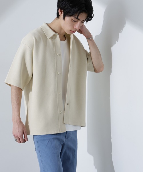 NANO universe(ナノユニバース)の「エアーニットレギュラーカラーシャツ 半袖(シャツ/ブラウス・メンズ・ブラック/ブルー/アイボリー・S/M/L)」の4枚目の写真