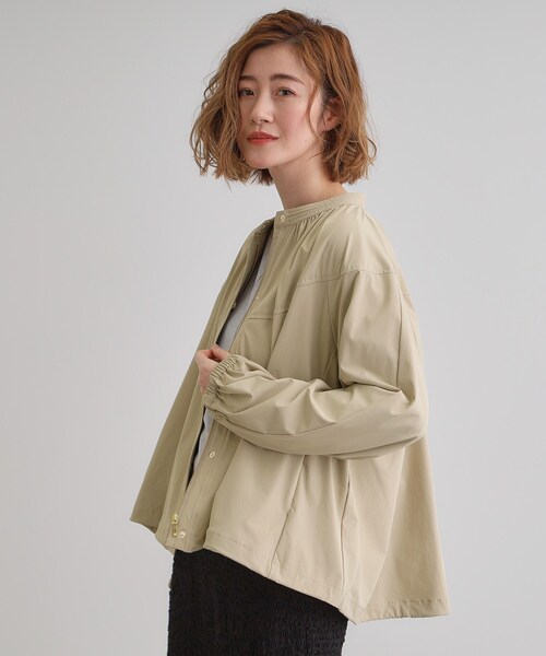 grove（グローブ）の「【撥水・洗える】テントラインブルゾン（ブルゾン・レディース・ブラック/ライトベージュ・01/02/03/04/05）」の7枚目の写真