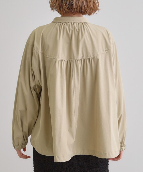 grove（グローブ）の「【撥水・洗える】テントラインブルゾン（ブルゾン・レディース・ブラック/ライトベージュ・01/02/03/04/05）」の14枚目の写真