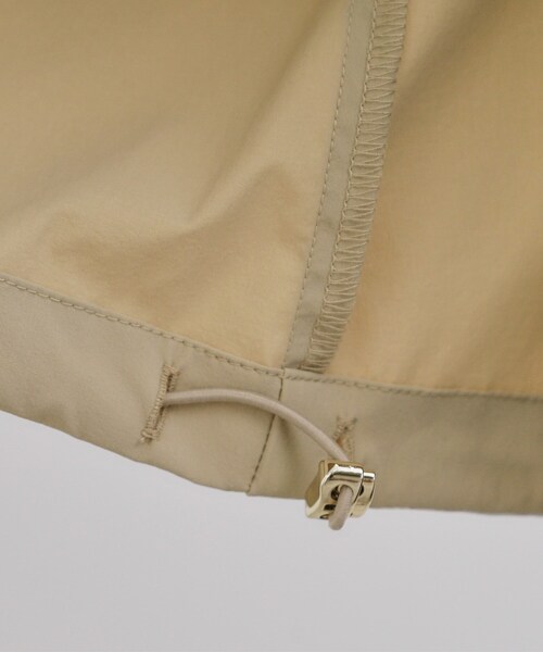grove（グローブ）の「【撥水・洗える】テントラインブルゾン（ブルゾン・レディース・ブラック/ライトベージュ・01/02/03/04/05）」の20枚目の写真