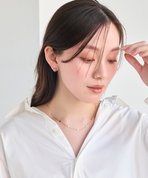 Phoebe(フィービィー)の「【痛くないシリーズ/金属アレルギー対応】ハンサムホースシューライトフィットイヤリング/馬蹄/バテイ/ホースシュー(イヤリング・レディース・イエローゴールド・FREE)」の4枚目の写真