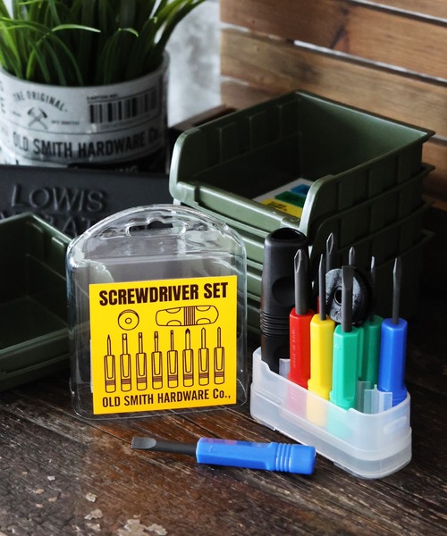 niko and...(ニコアンド)の「【OLD SMITH(オールドスミス)】ドライバーセット(その他雑貨・レディース・その他・0)」の1枚目の写真