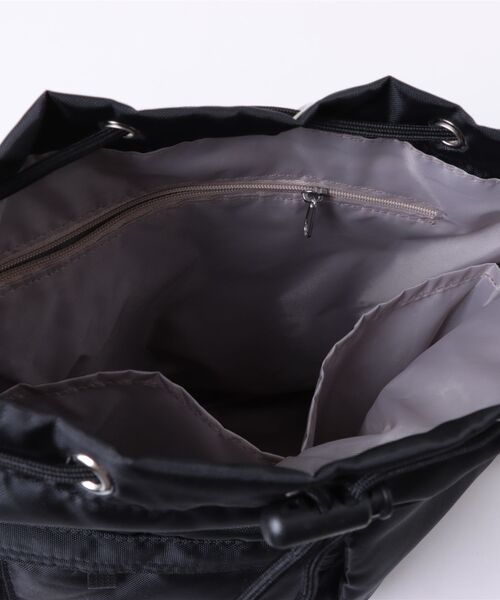 MAGASIN DE MODE Brew(マガジンデモードブリュー)の「【MAGASIN DE MODE Brew】e.e.p.ダブルポケットドロストショルダー SNBD(ショルダーバッグ・レディース・マスタード/ブラック/カーキ/グレー・FREE)」の11枚目の写真
