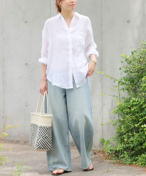 JOURNAL STANDARD relume（ジャーナルスタンダード　レリューム）の「《追加》手洗い可 / ラミーオーバーサイズシャツ（シャツ/ブラウス・レディース・ホワイト/ブラック/ブラウン系その他/ライトブルー/ピンク系その他・FREE）」の12枚目の写真