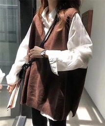 サイドスリットVネックニットベスト