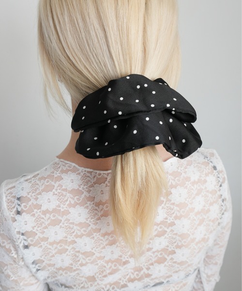 IMARI（イマリ）の「【 IMARI / イマリ 】 ドット ダブルフリル シュシュ（シュシュ・レディース・ホワイト/ブラック・FREE）」の10枚目の写真