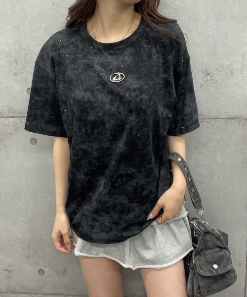 ROGER AND RAW（ロジャーアンドロウ）の「プレート付きラメビックTシャツ（Tシャツ/カットソー・レディース・ホワイト/ブラック/ピンク・LARGE/MEDIUM/SMALL）」の4枚目の写真