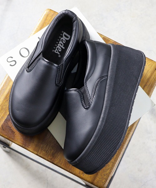 Dedes（デデス）の「Dedes 厚底ボリュームソールスリッポンスニーカー コートスニーカー(6399)（スリッポン・レディース・ホワイト/ブラック/シルバー・39/38/40/44/37/36/43/42/41）」の2枚目の写真